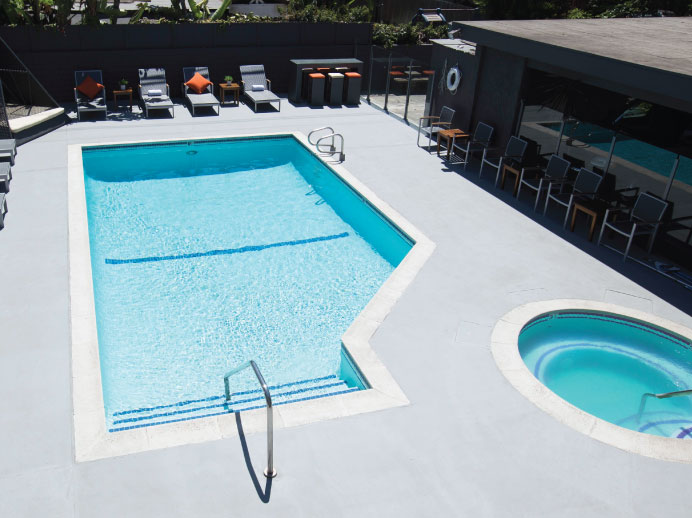 Blvd Hotel Swimming Pools