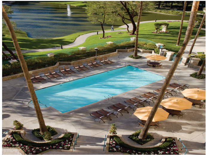 Marriot Hotel Pool Side